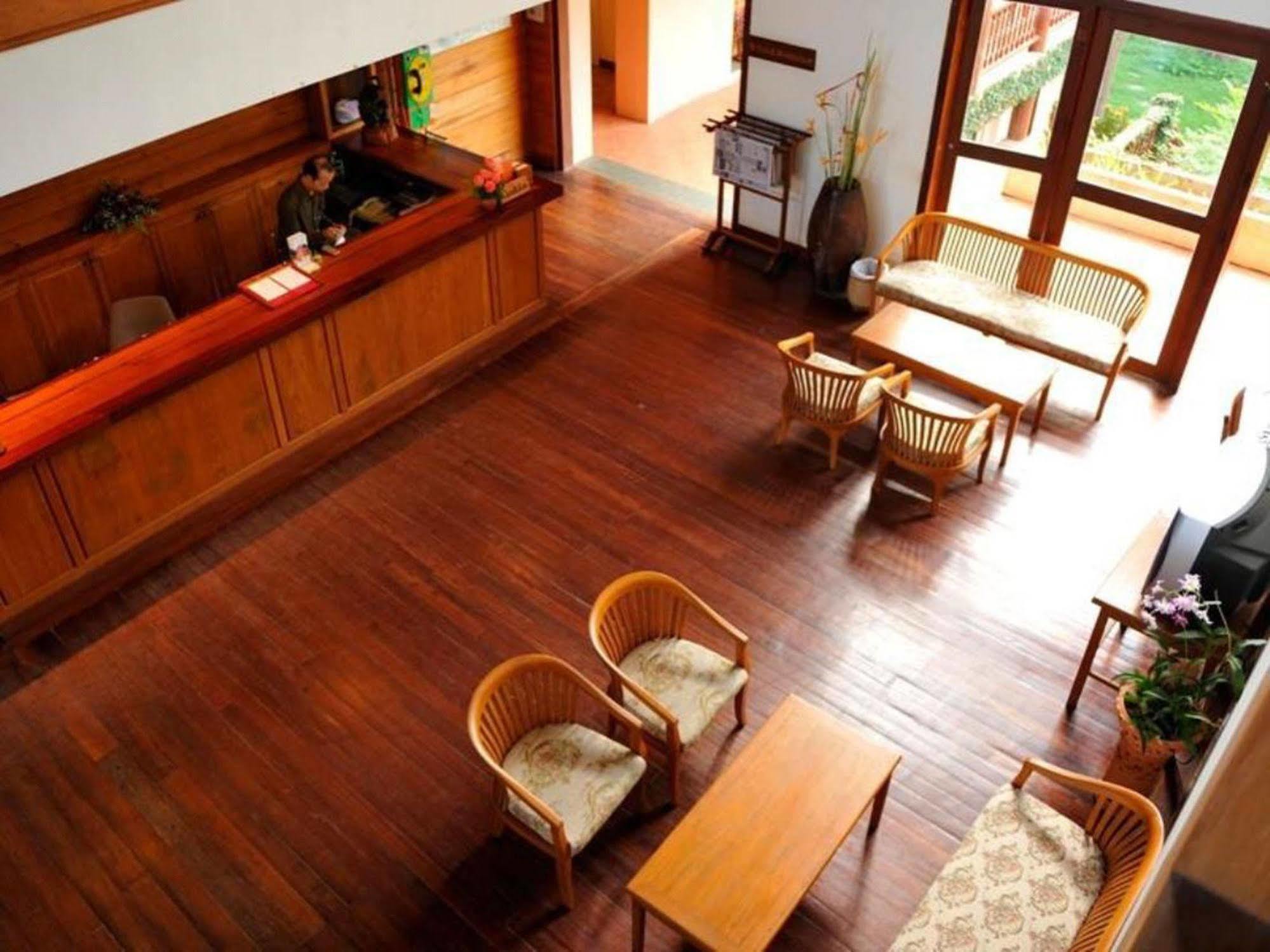 מאה סאריאנג Riverhouse Resort מראה חיצוני תמונה