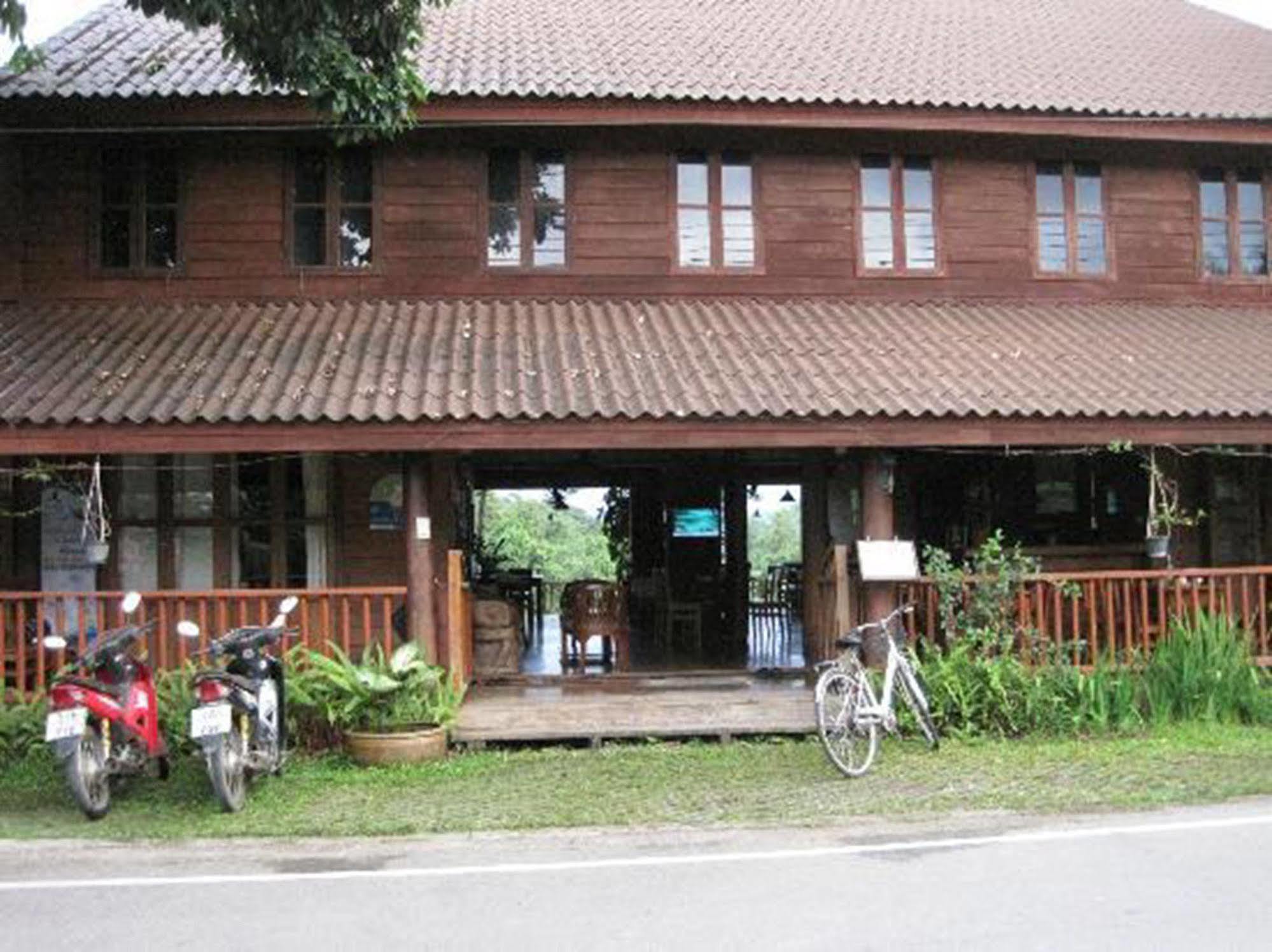 מאה סאריאנג Riverhouse Resort מראה חיצוני תמונה